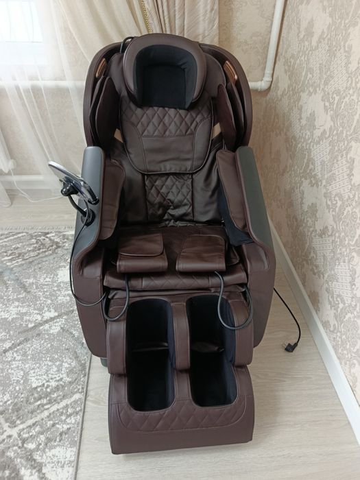 Продается массажное кресло