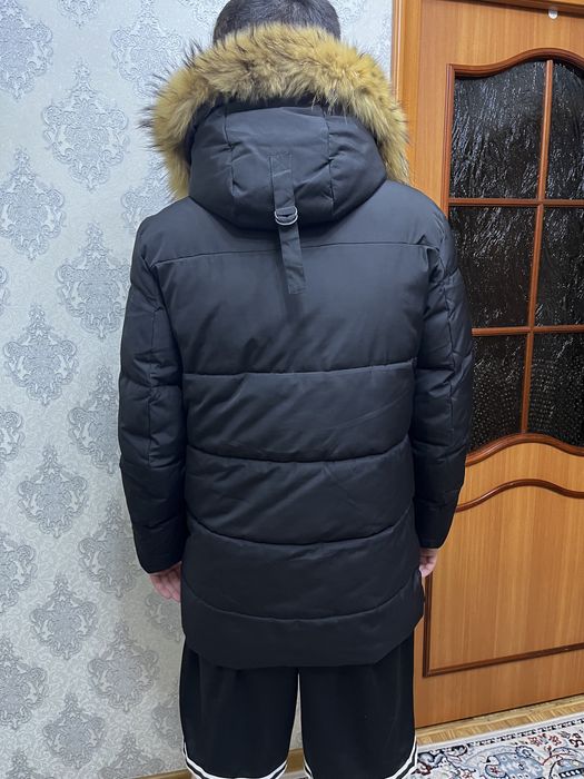 Продам зимний пуховик