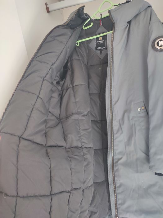 продам зимнюю куртку