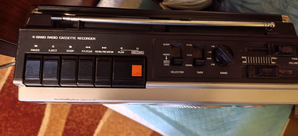 Radio -cd Sony ZS PS50 și radiocasetofon Panasonic RX1650LS