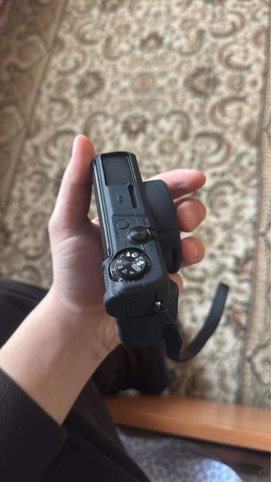 Продам фотоаппарат Canon Mark