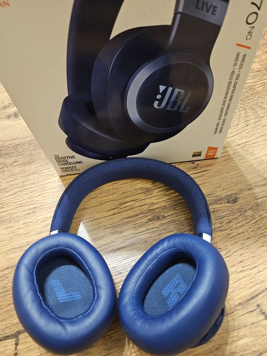 JBL слушалки Live 770 NC