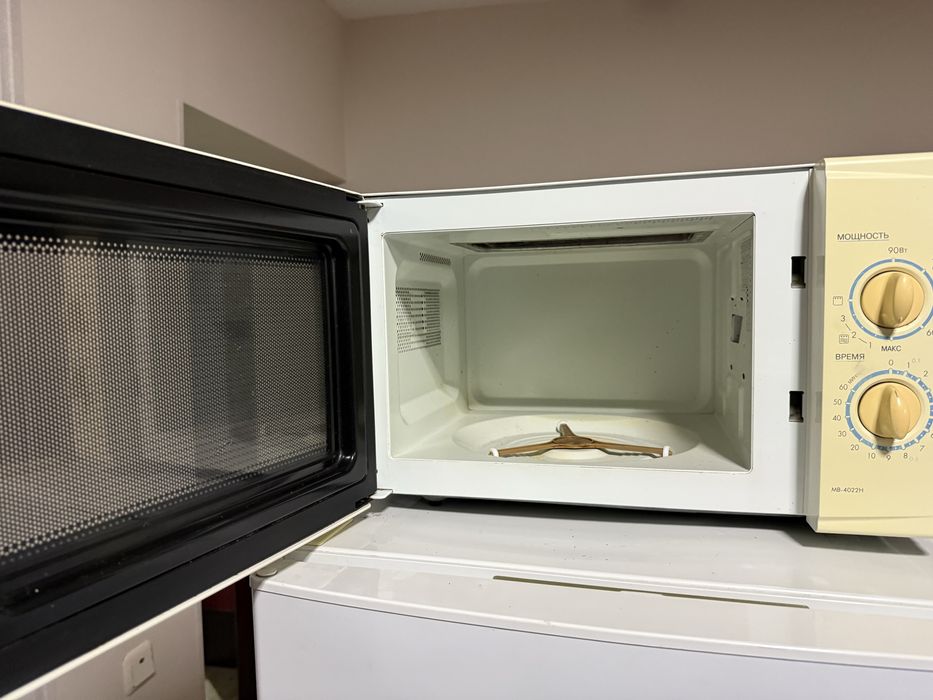 Микроволновка LG