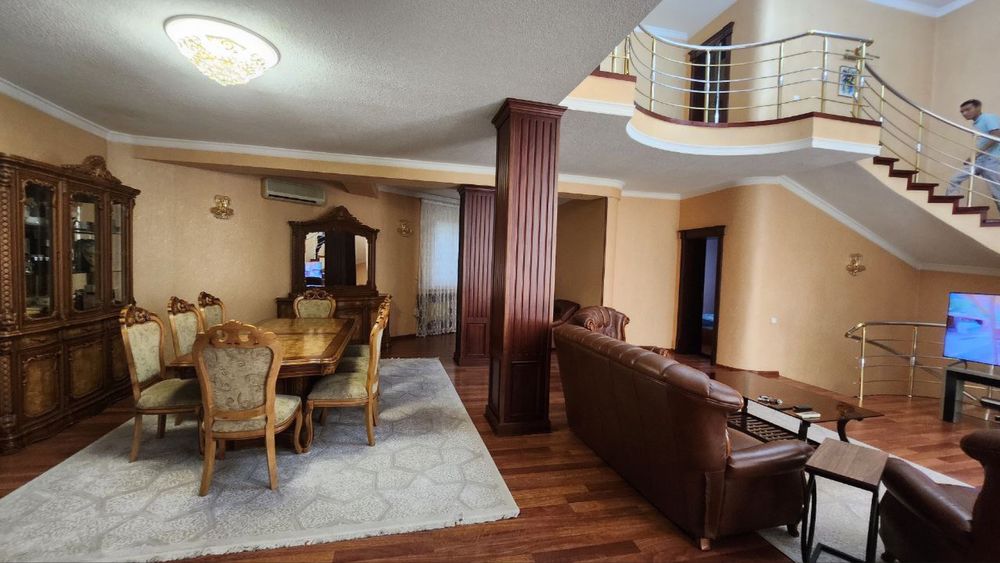 Продается участок под офис, под строительство гостиница, Яккасарайский