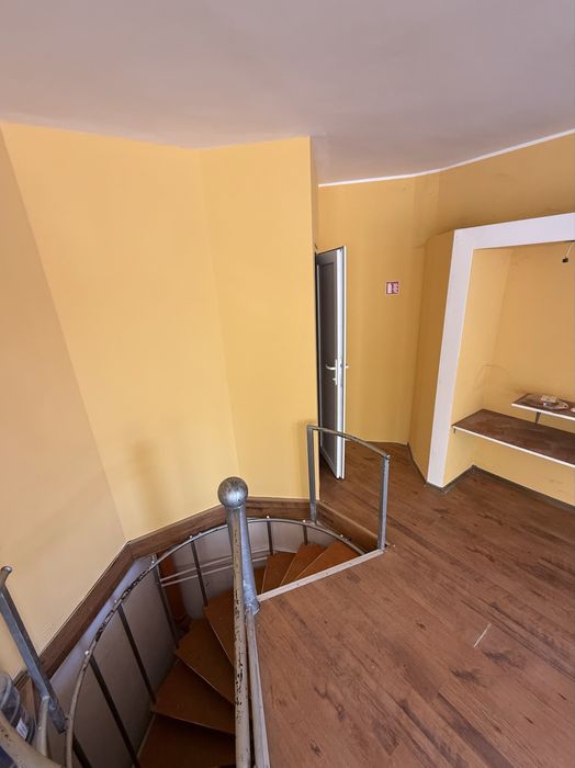 Дава се под наем Магазин в Димитровград - 110 кв.м за 290 € - Снимка #1