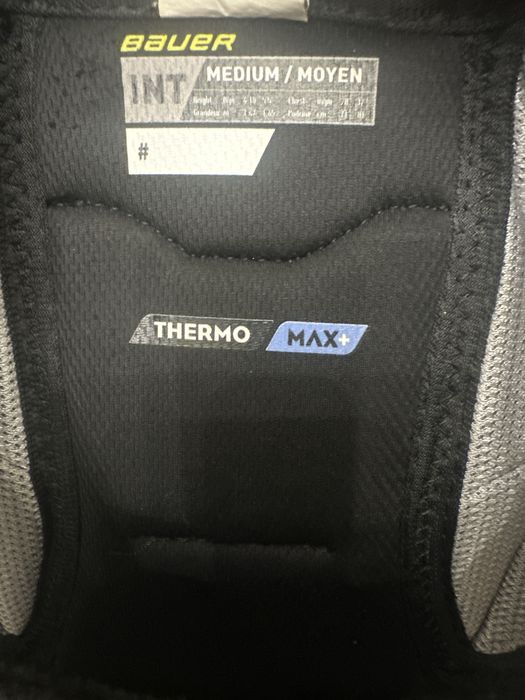 Продается нагрудник bauer m5 pro