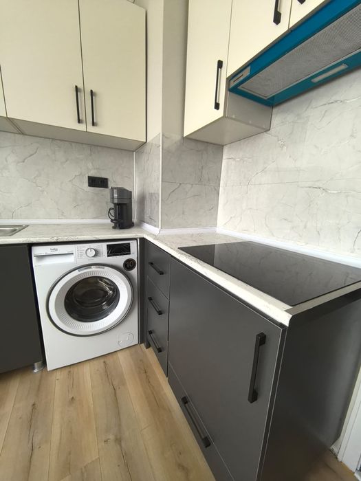 Дава се под наем Четиристаен апартамент в Свиленград - 93 кв.м за 510 € - Снимка #11