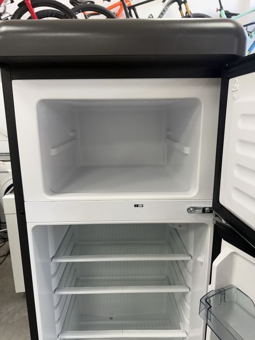 Ретро Хладилник и фризер  SCAN