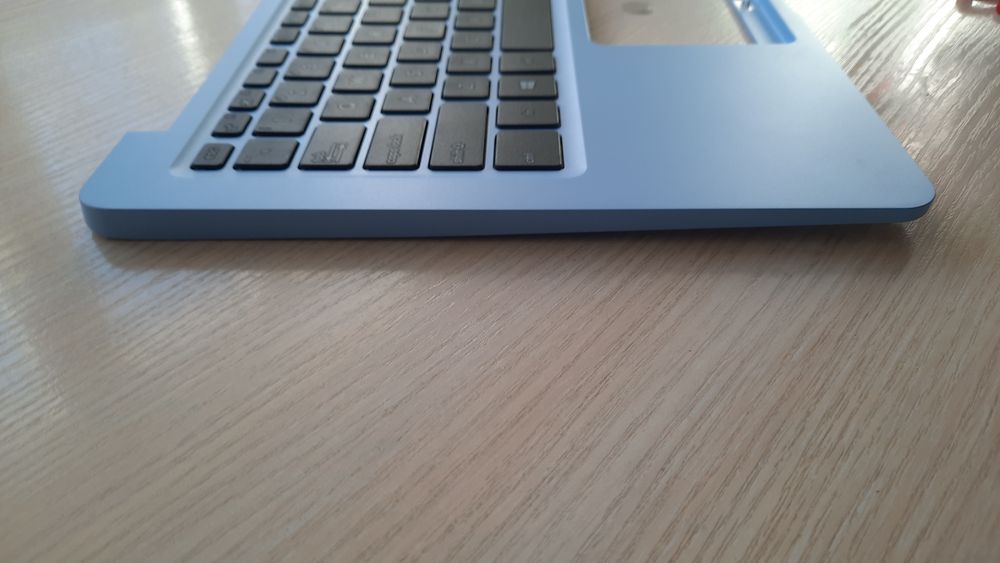 Топ-кейс asus  L406U