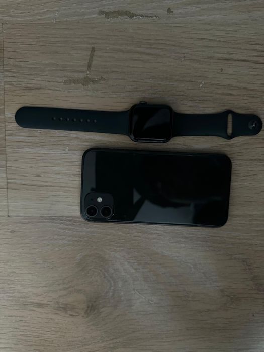 Обмен apple watch se 44mm и iphone 11 черные