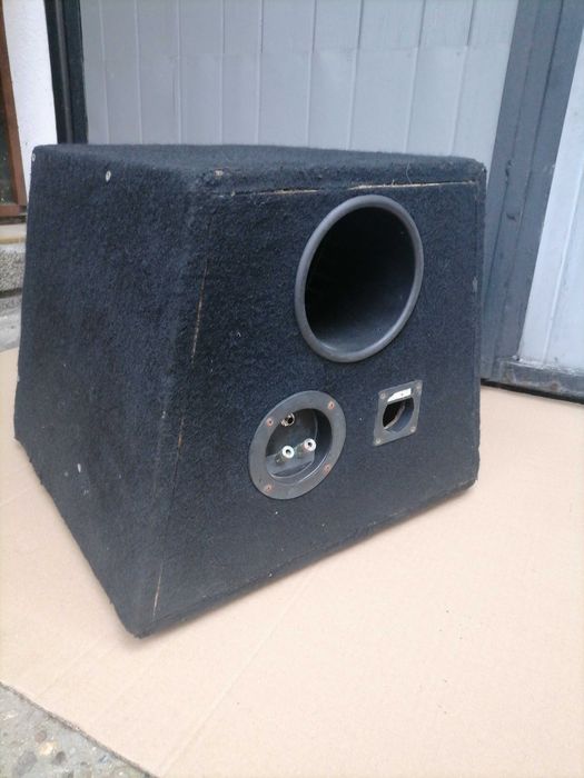 Продавам тон колона - БАС