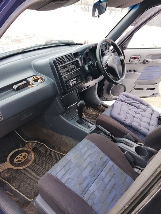 Продам Toyota RAV4