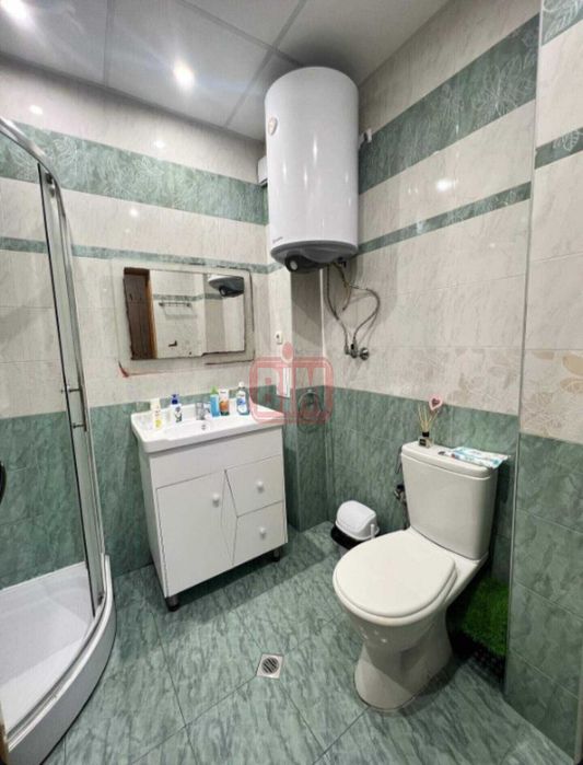 Продава се Едностаен апартамент в Пловдив, Център - 71 кв.м за 1200 €/кв.м - Снимка #12