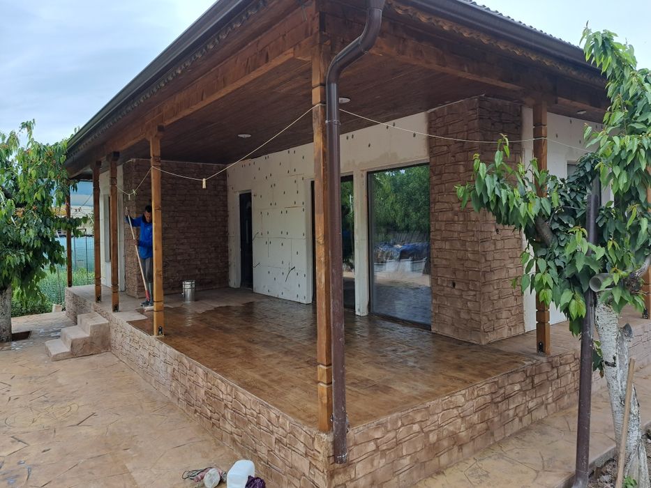 Щампован бетон DELUX