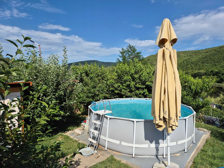 Cabana cocheta de vanzare