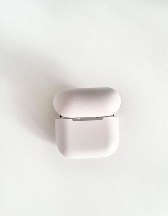 Apple AirPods 4 cu ANC - Ca Noi, Garantie Noiembrie 2026, Foarte Putin Folosite