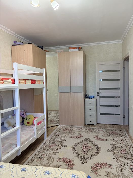 Продам 2-комнатную квартиру