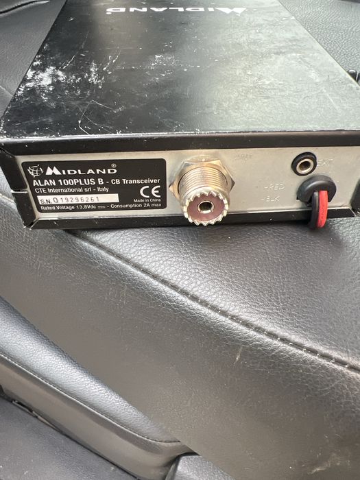 Statie Auto CB Midland