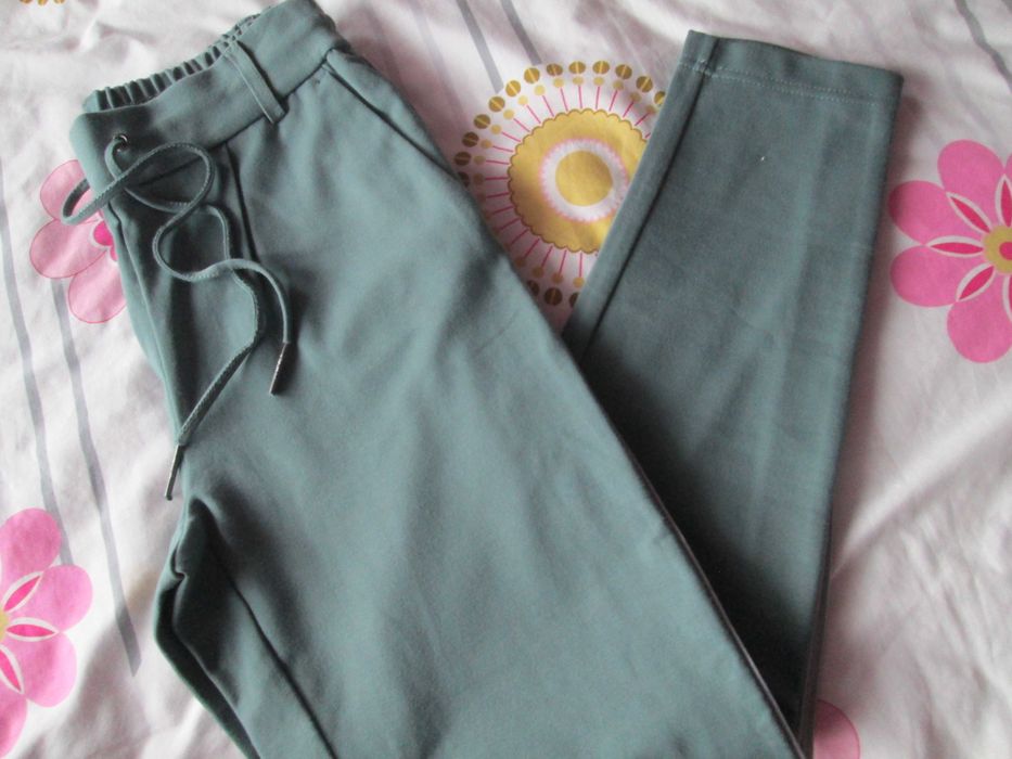 pantaloni verzi sport dame OnLy XS