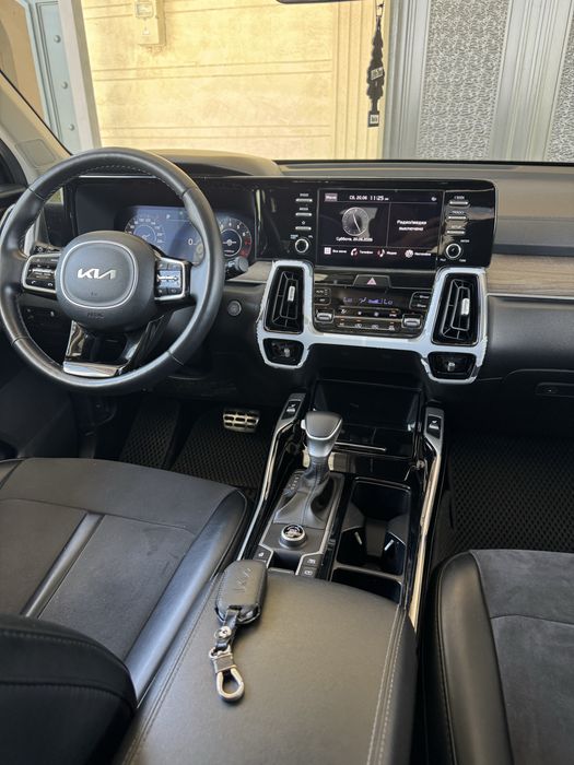 Kia Sorento 2023 yil 7 mestalik