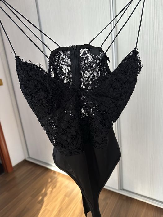 Body dantela elegant Missguided