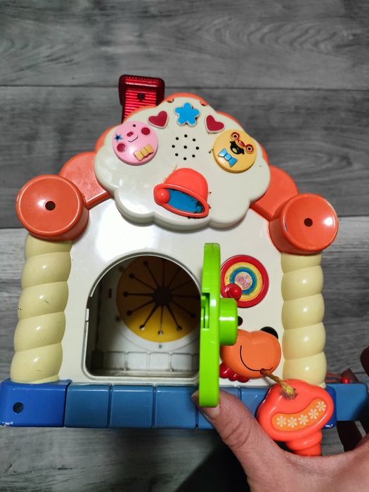 Casuta educationala interactiva 18m+
