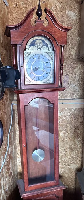 Ceas de podea mecanic cu pendul  functionabil