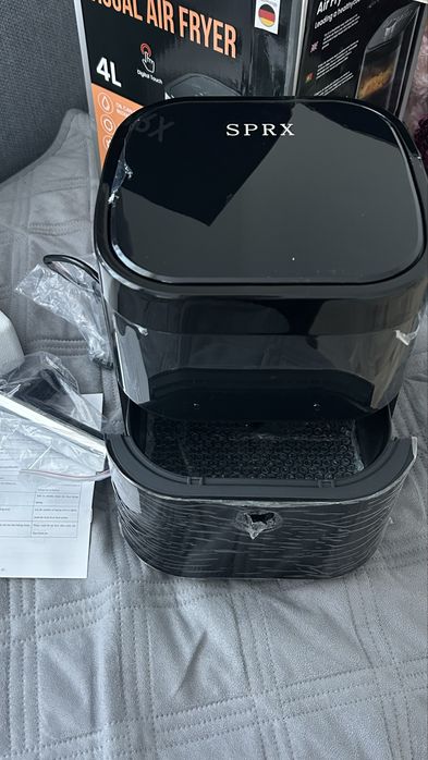 Аэрогриль новый 4л в упаковке