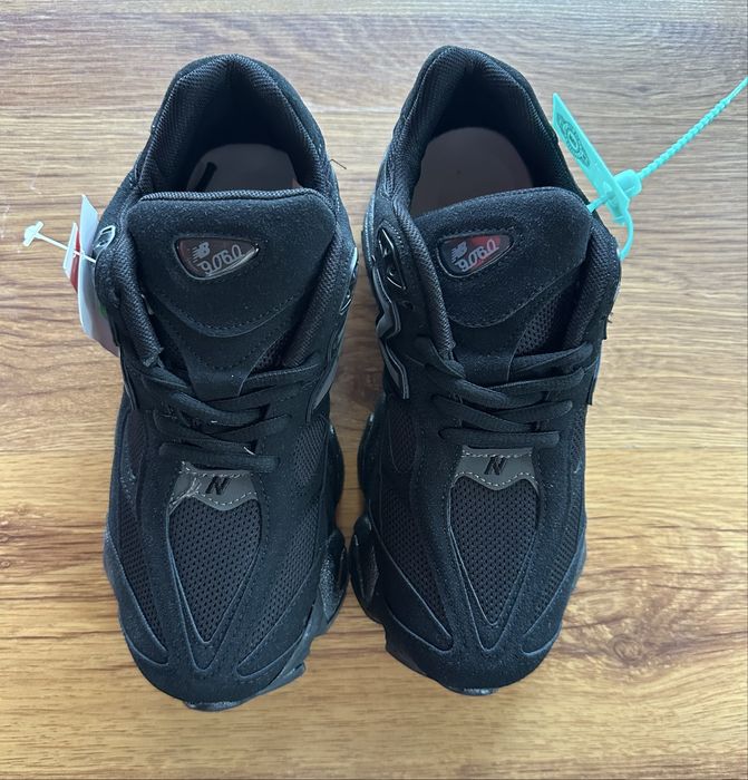 Черни маратонки New Balance 9060 размери от 36 до 44