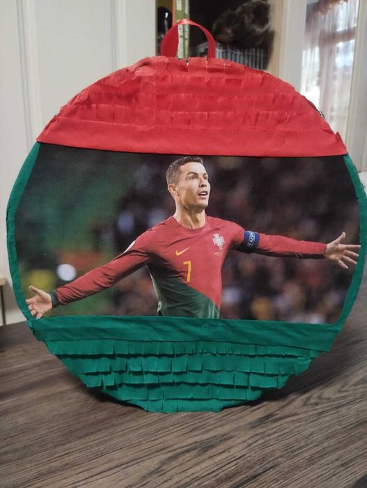 Pinata personalizabila pentru petreceri copii