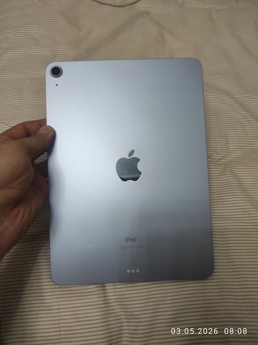 Apple iPad Air4   64gb
