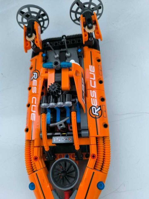 Lego Tehnic 42120 Rescue Hovercraft
