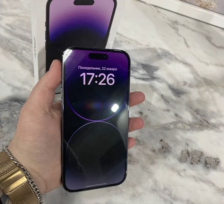 Продам Iphone 14 pro
