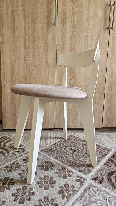 Стулья в гостиную