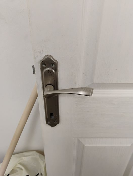 Интериорна врата