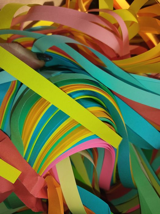 Продам бумагу тишью для праздника