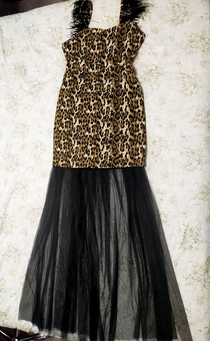 Платье вечернее леопардовое