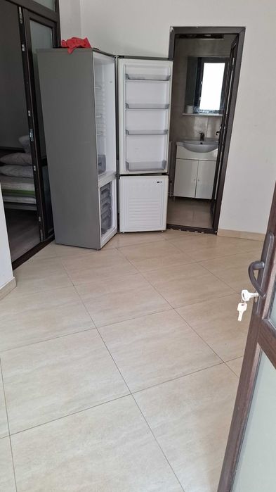 Inchiriez 2 apartamente la casa!