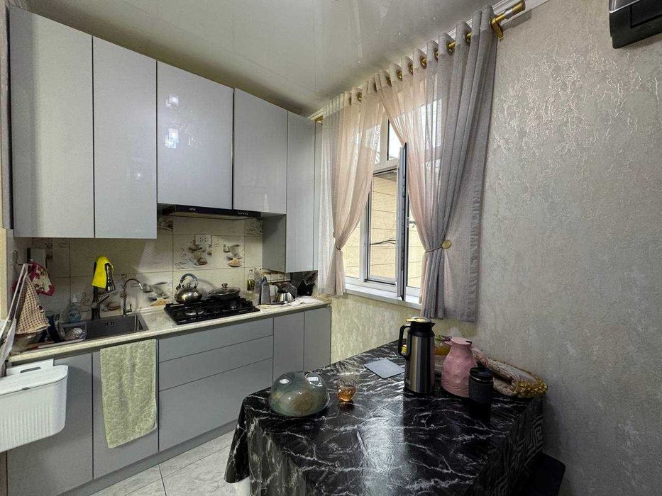 Продается 2-х этажный Коттедж, Мухтара Ашрафий (87648)