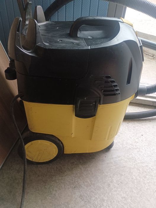 Karcher прахосмукачка с изтупване