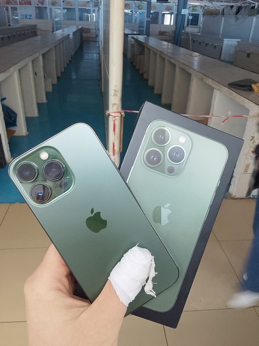 Продам iPhone 13pro