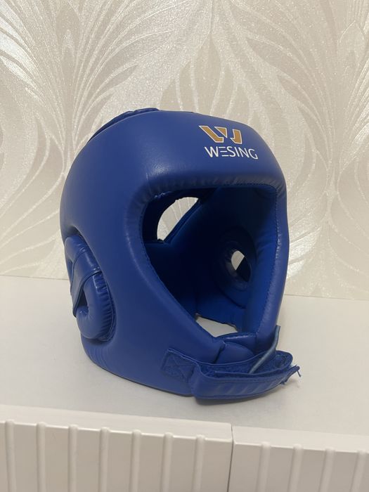 Шлем висинг,в хорошем состояни