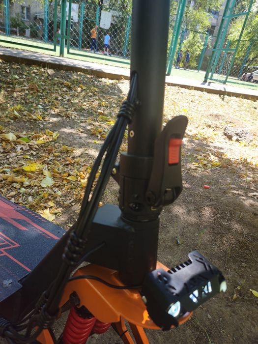 электро самокат Toursor x5