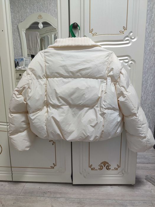 Продам куртку демисезонную
