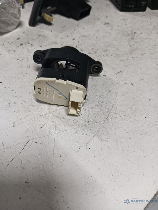 Senzor Presiune Aer Hyundai Sonata Vi (Yf) [ 2009 - 2015 ] Oem 972703K
