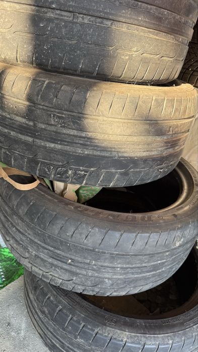 Dunlop 225/40/18 vara