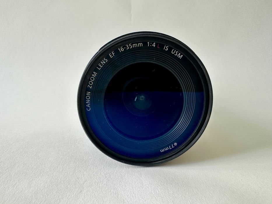 Obiectiv Canon EF 16-35 mm F4 L IS USM