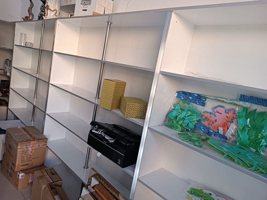 Мебель для магазина