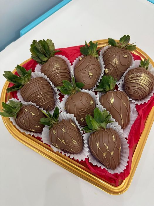 Клубника в шокаладе,Г.Астана