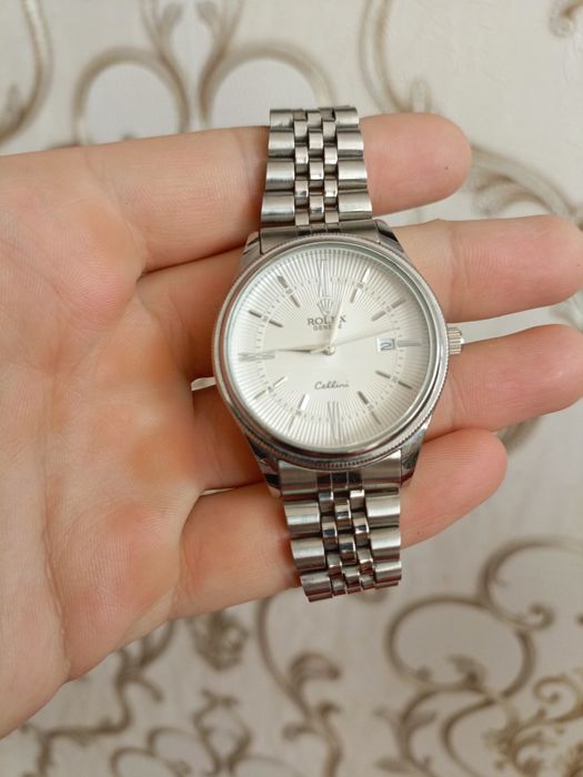 Rolex qo'l soati - Water Resistant